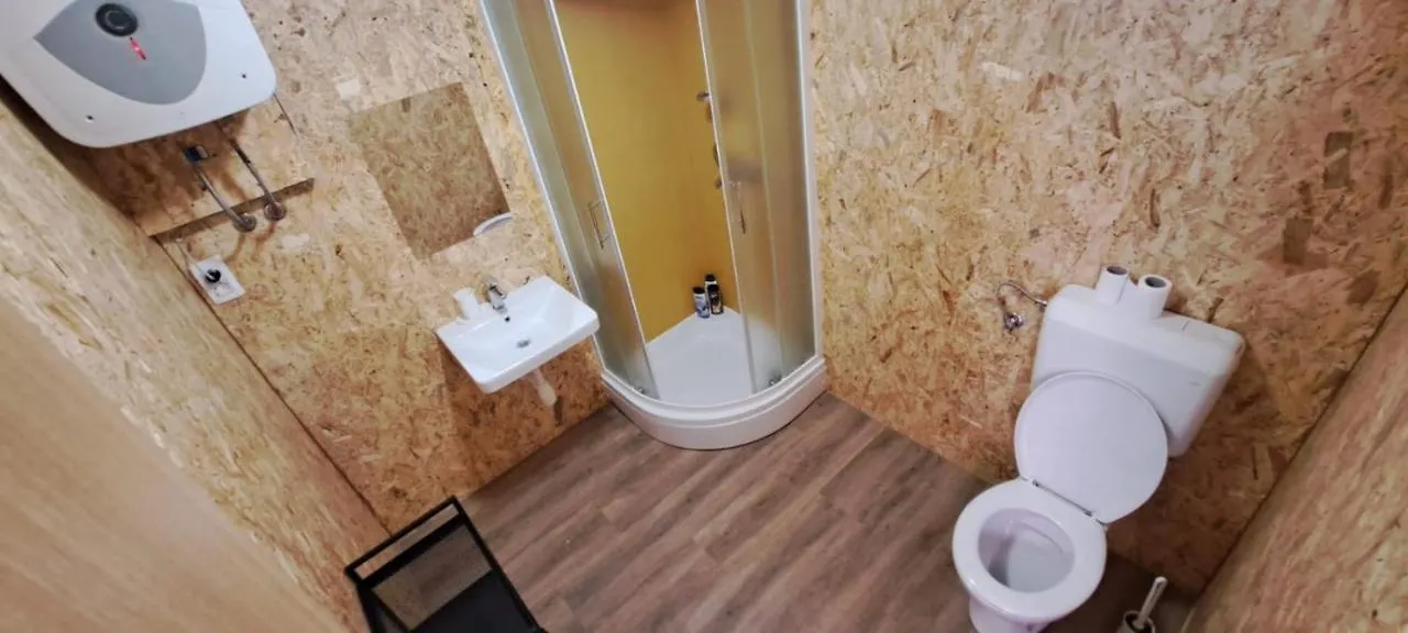 Treehouses Ljubac Glamping Robinson Σπίτι διακοπών Ljubač